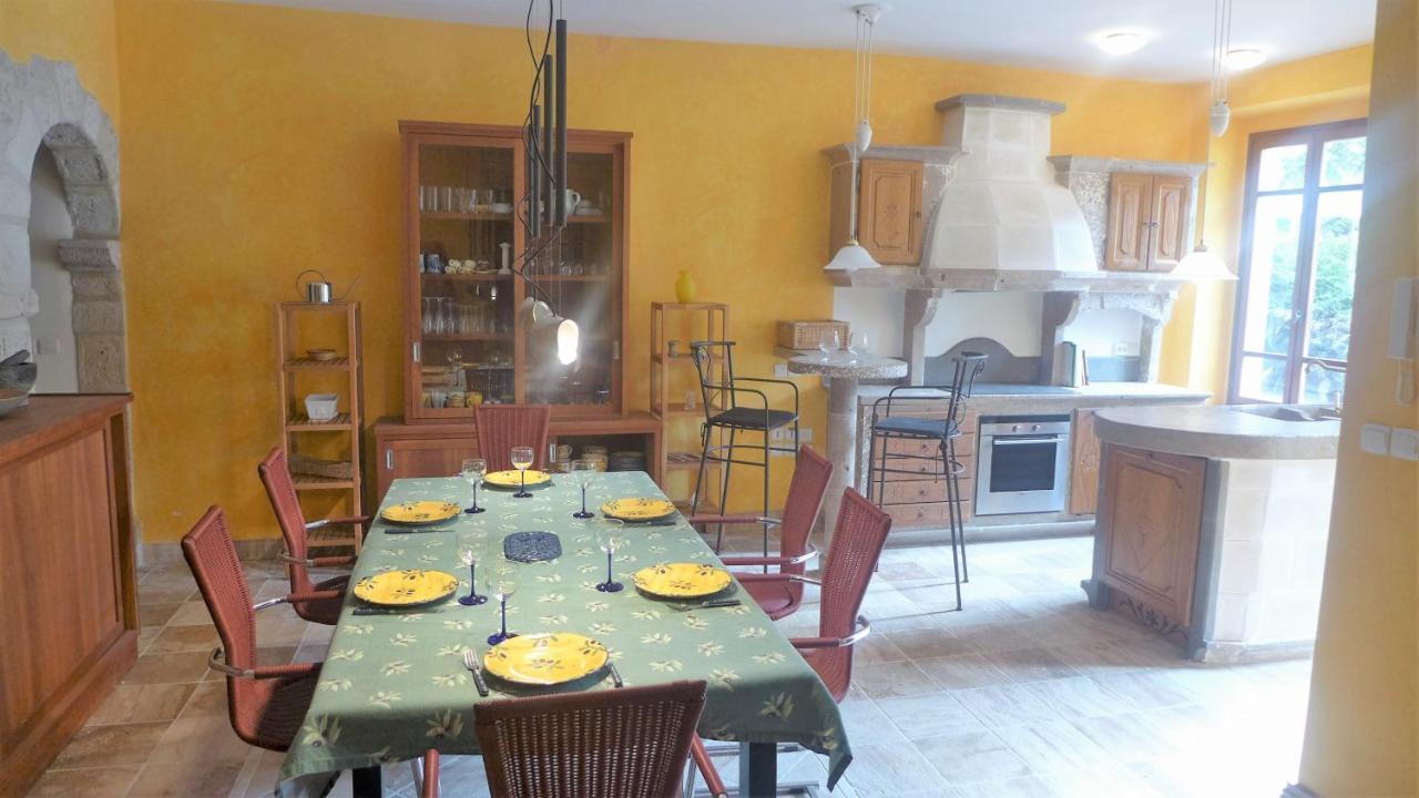 Ferienhaus Le Chateau Armissan Exteriér fotografie